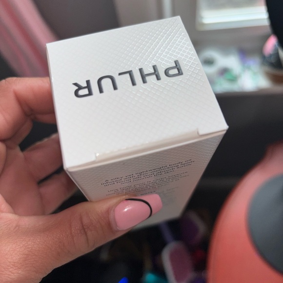 Phlur Vanilla Skin Body Oil - Warm Brown - Picture 5 of 5